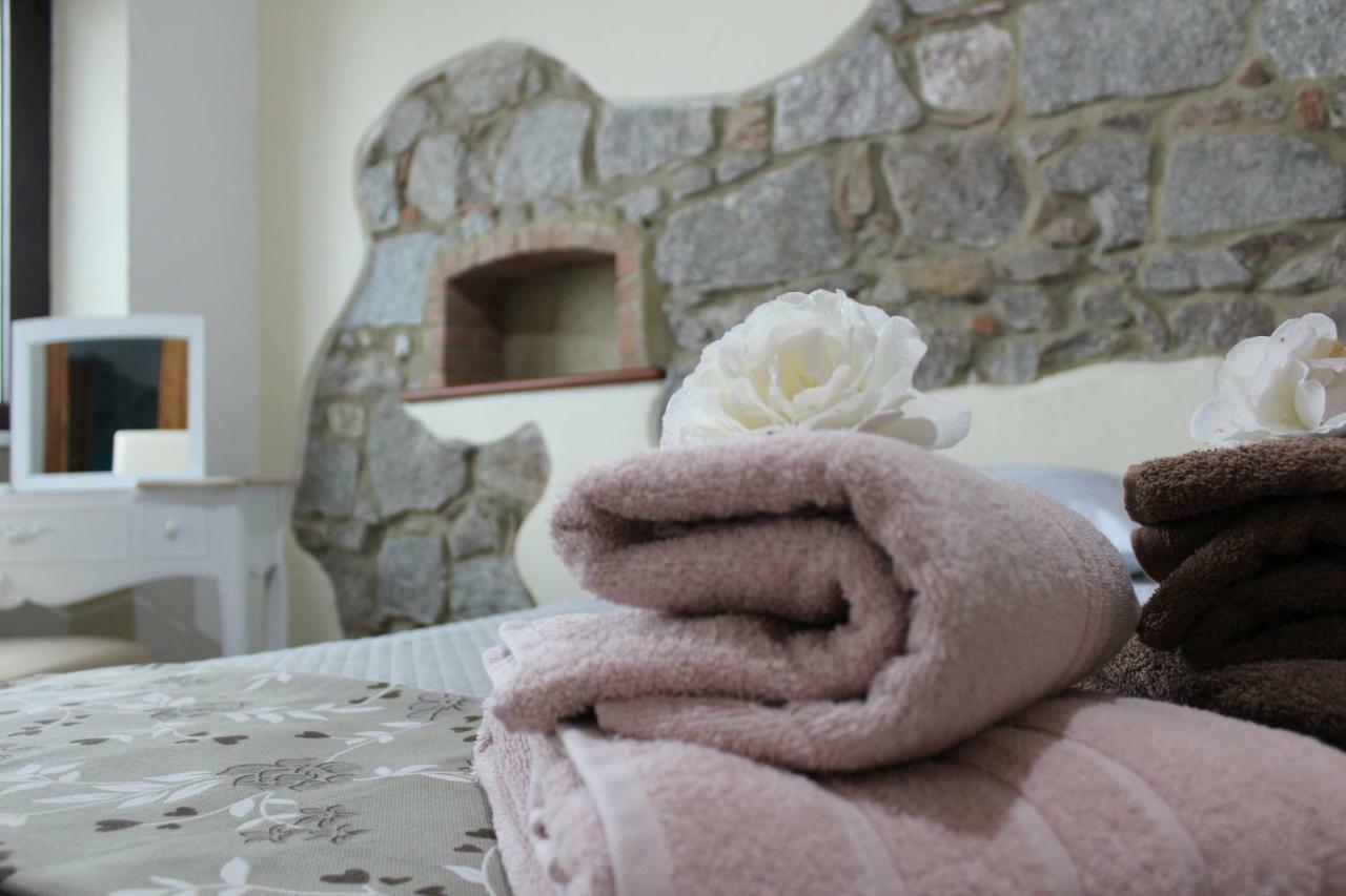 B&B Il Portico Orgosolo Extérieur photo