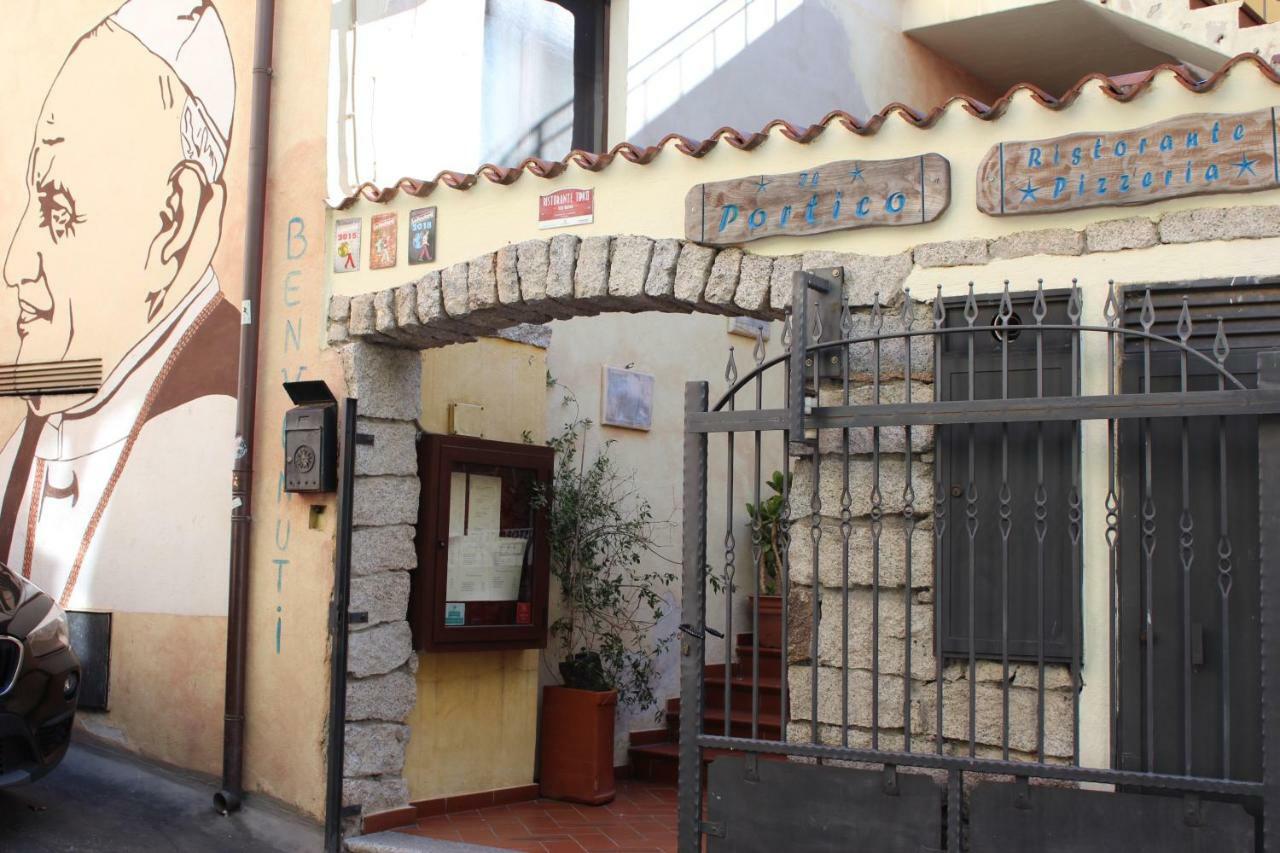 B&B Il Portico Orgosolo Extérieur photo